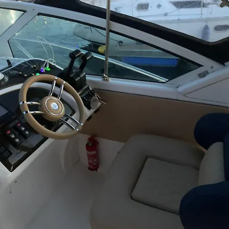 Båthotell Barco Con Parking Y Duchas Gratuitas Sanxenxo